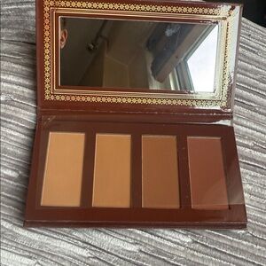 Brand new Ace Beaute Bronzer & Contour Palette - Rich Browns